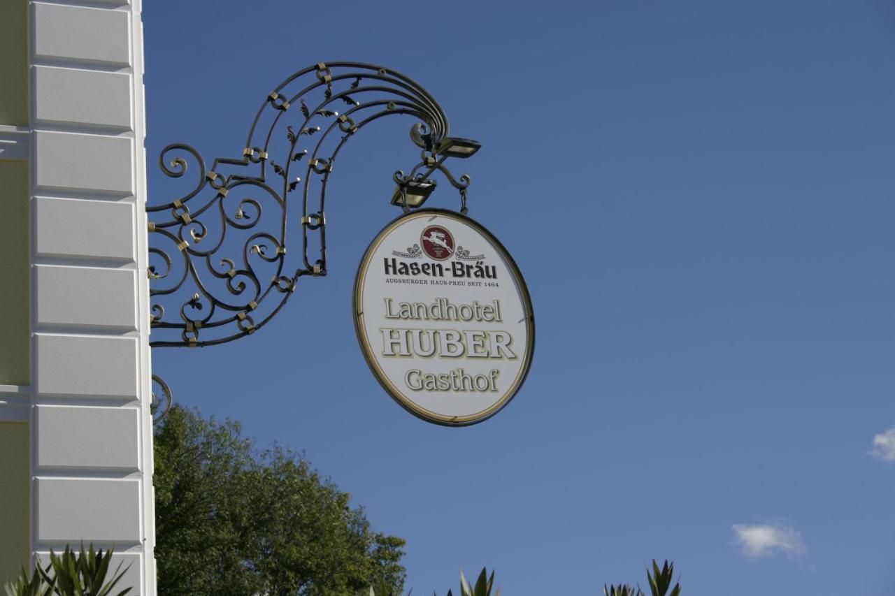 Landhotel Gasthof Huber Merching Bagian luar foto