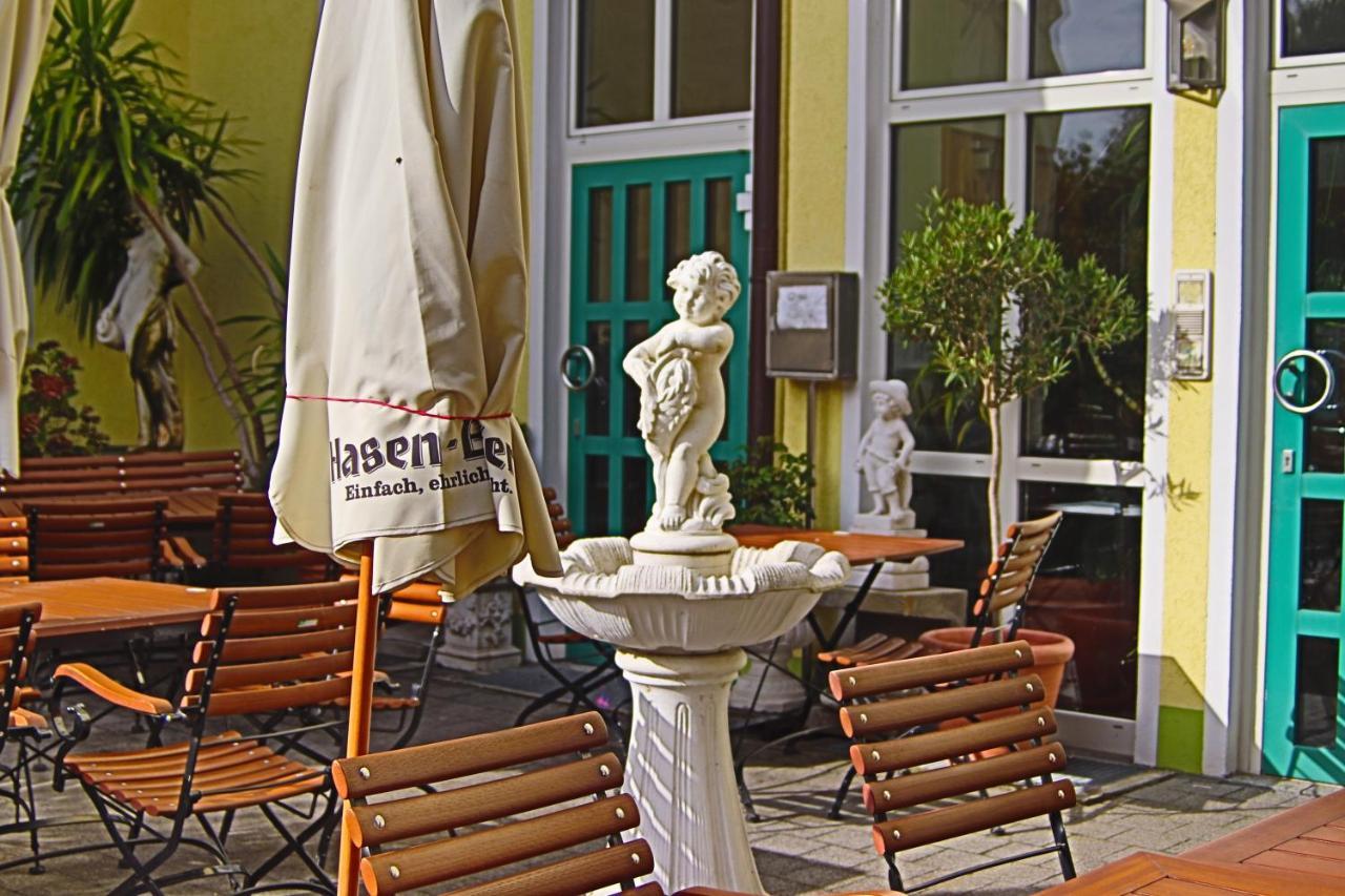 Landhotel Gasthof Huber Merching Bagian luar foto